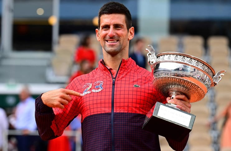 Djokovic regains top ranking