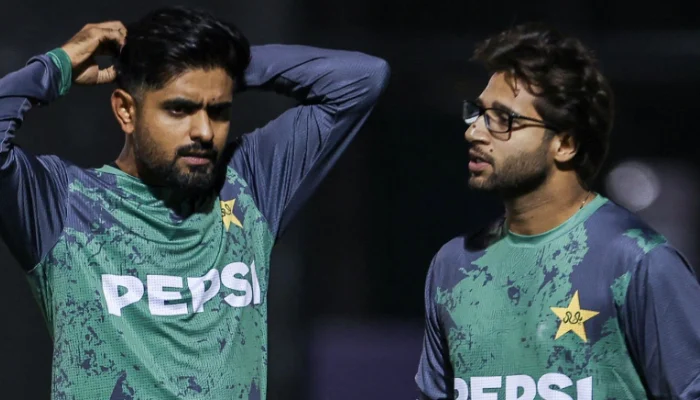 Yorkshire sign star Pakistan opener for remainder of season