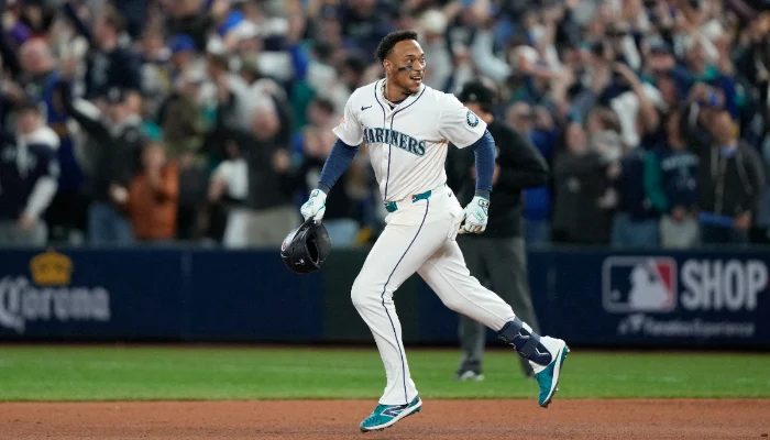 MLB: Seattle Mariners edge past Detroit Tigers to qualify for ALCS