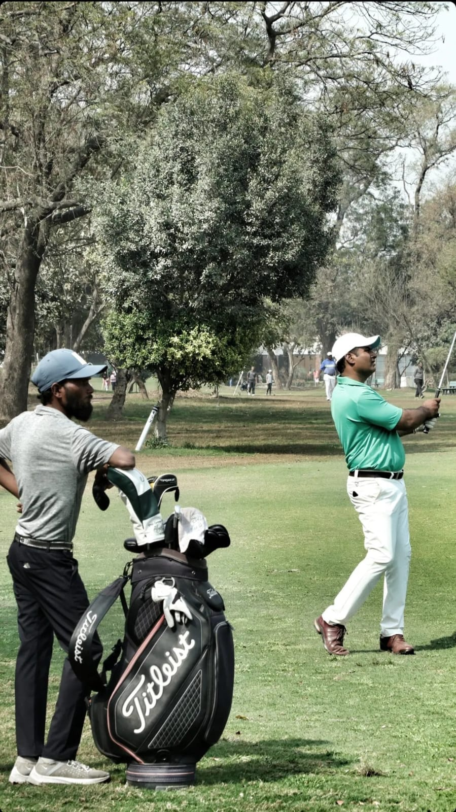 Matloob Ahmad holds nerve in windy conditions to lead J.A. Zaman Open Golf