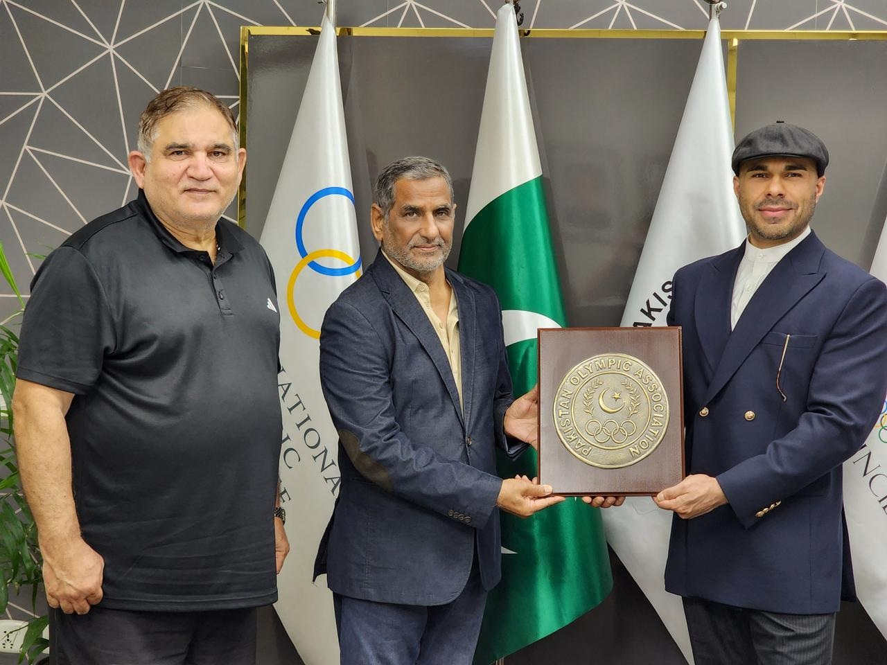 POA honours Rd. Rizwan Aftab Ahmed for championing Pakistan’s athletes