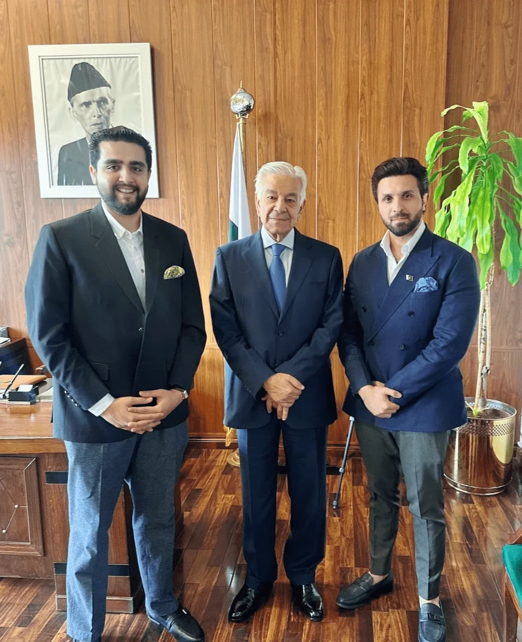 Defence Minister Khawaja Asif acknowledges Mohsin Nawaz’s achievements in shooting